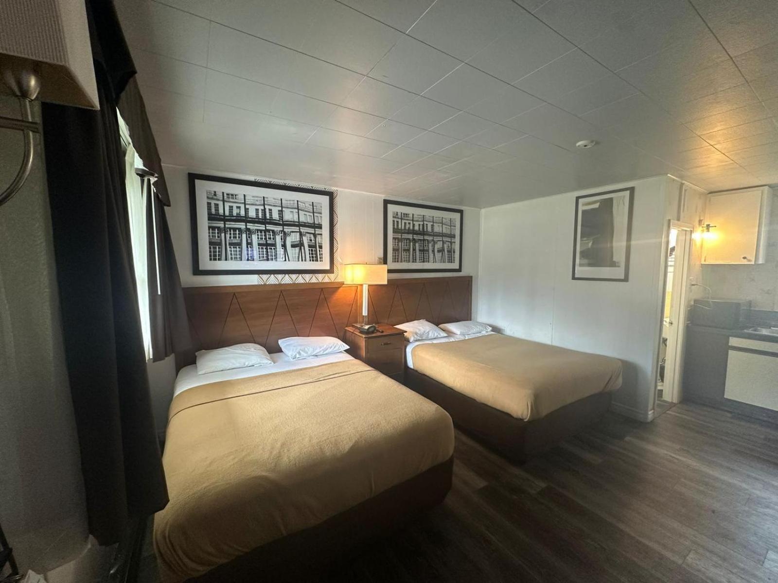 Pine Ridge Motel 티민스 외부 사진