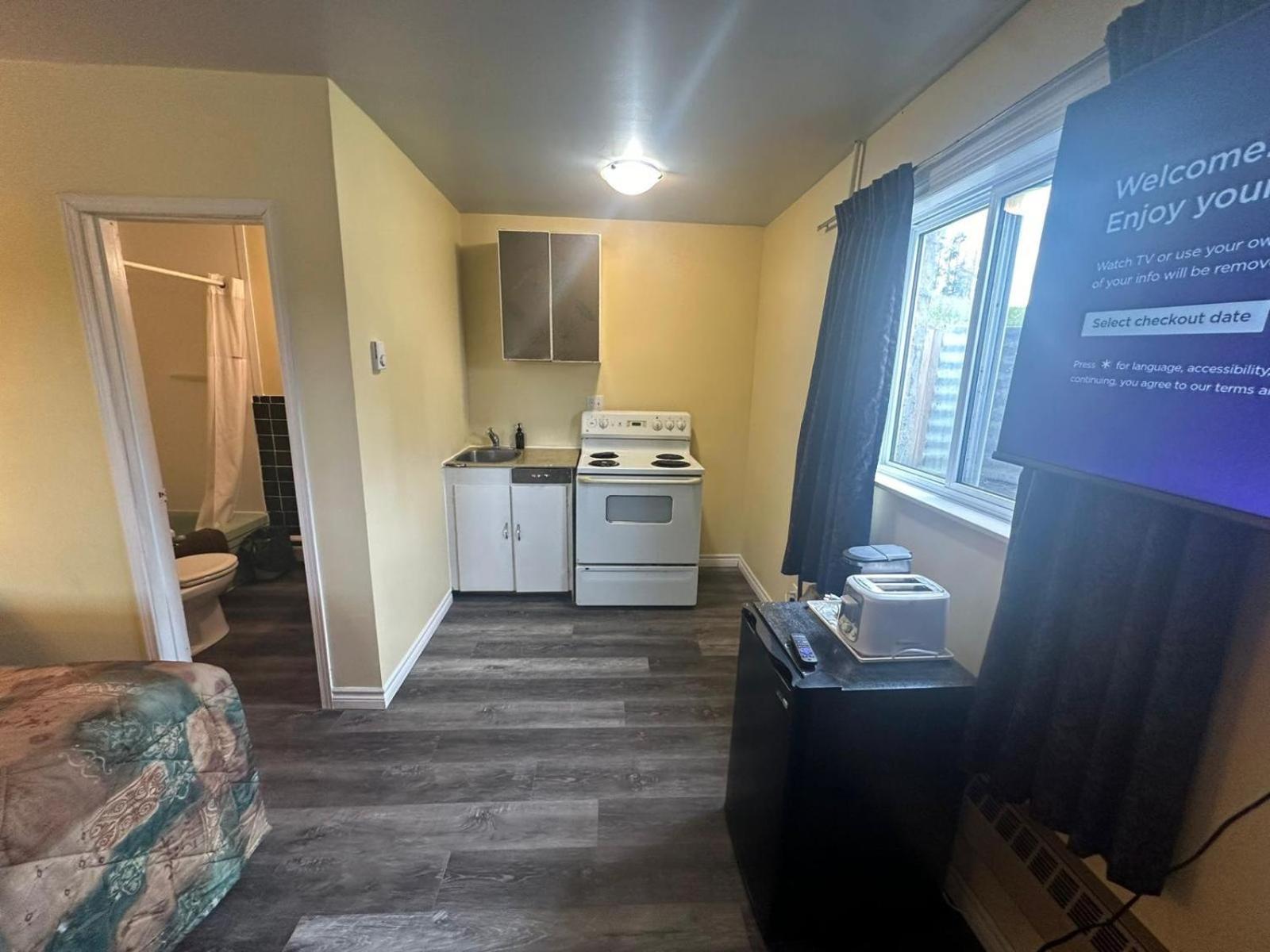 Pine Ridge Motel 티민스 외부 사진